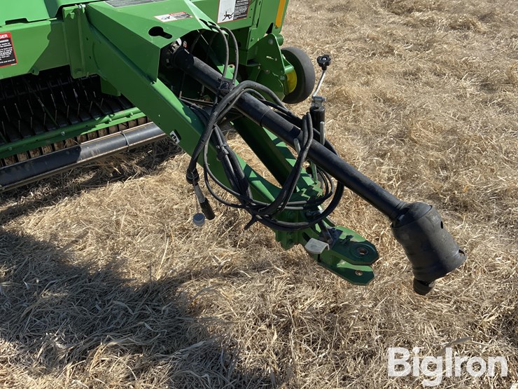 2019-john-deere-560m-image-15