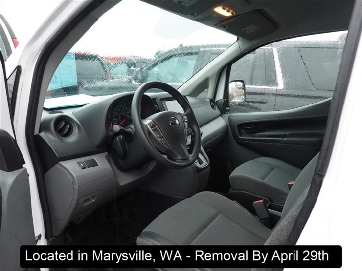 2020-nissan-nv200-image-3