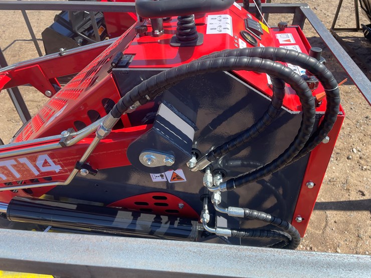 #366-•-unused-2026-agt-skid-steer-loader-(princeton,-mn)-image-13