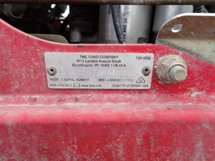 2014-toro-grand-stand-stand-on-mower-7458331400026-image-9