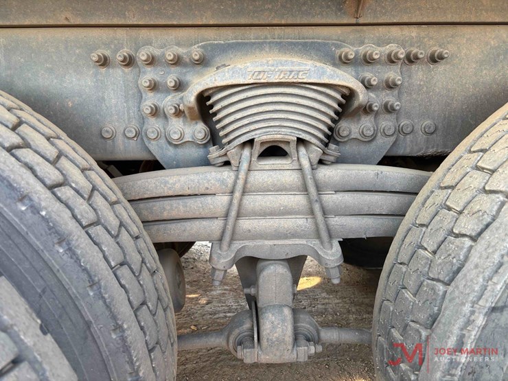 2000-sterling-lt9500-image-35