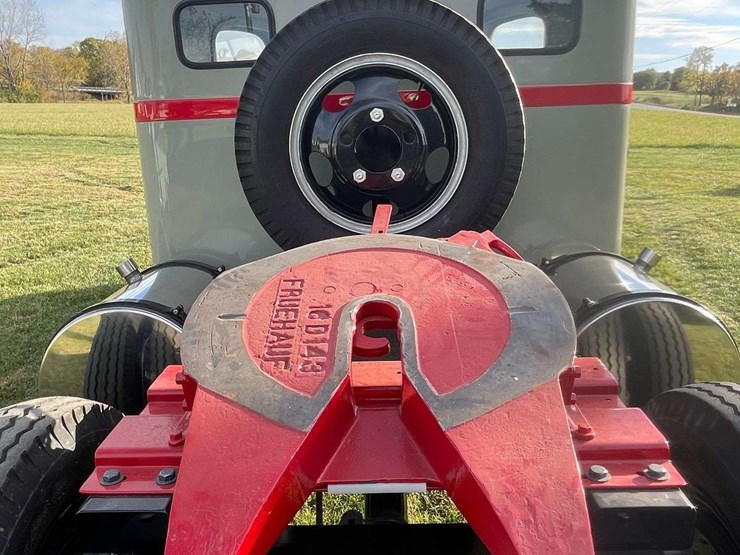 1939-ford-truckstell-sleeper-cab-semi-image-39