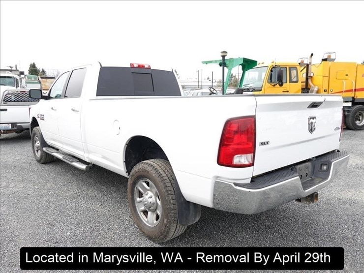 2017-dodge-2500-image-15