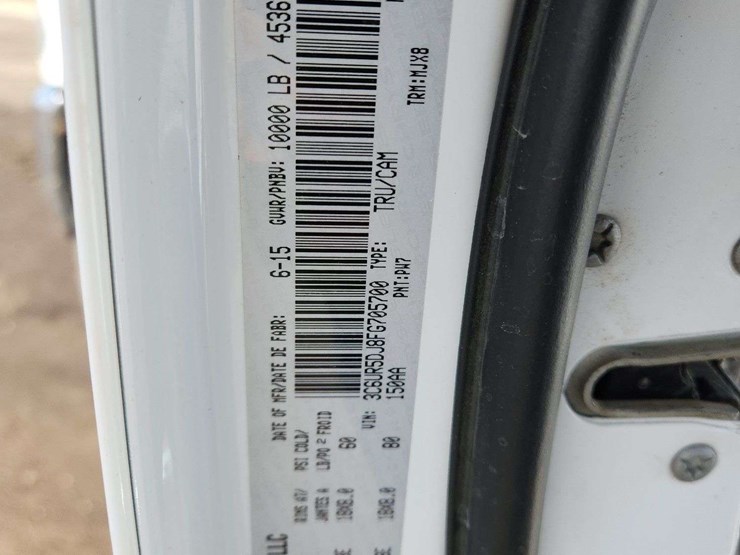 2015-dodge-2500-image-6