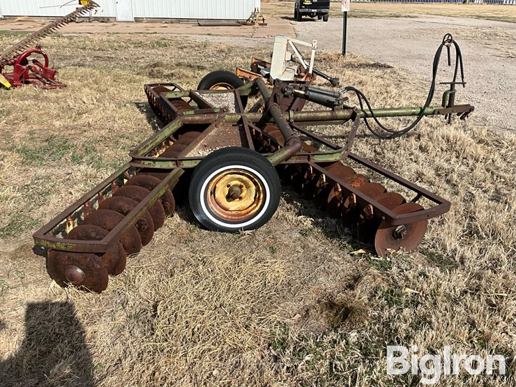 john-deere-15-image-4