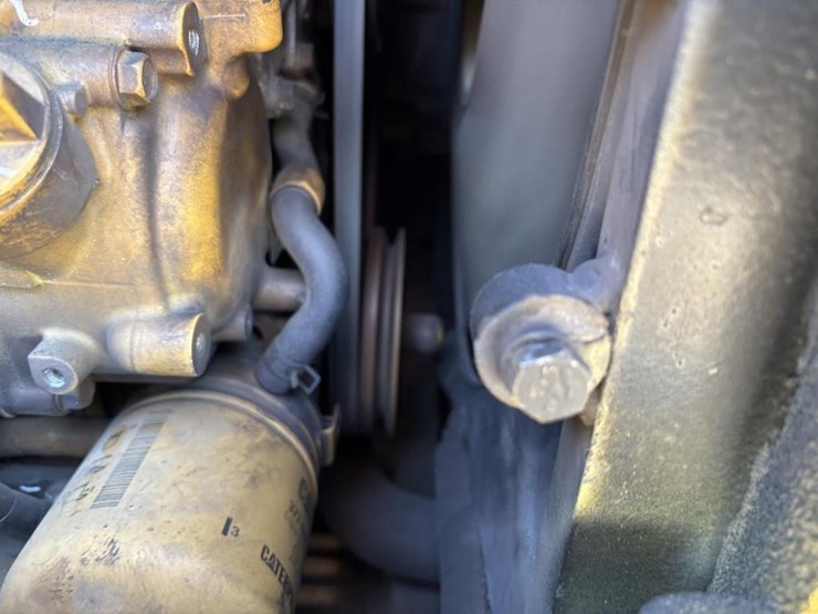 2015-caterpillar-305.5e2-cr-image-49