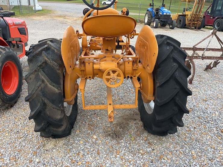 minneapolis-moline-v-image-6