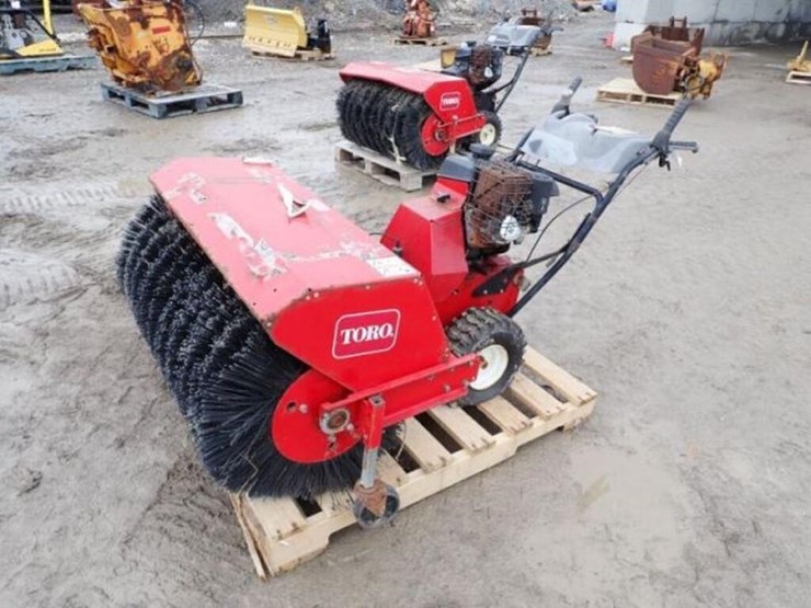 toro-power-broom-36-in.-walk-behind-rotary-broom-image-1