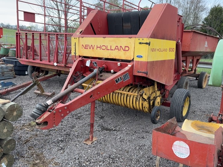 new-holland-630-image-1