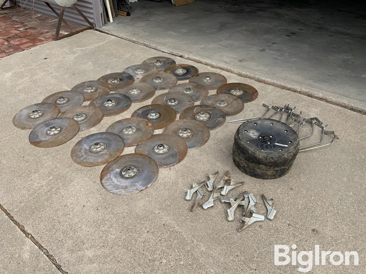 john-deere-1710-image-1