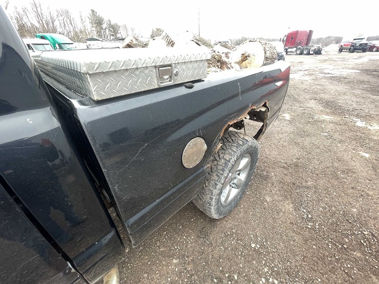 #204-•-1998-dodge-ram-truck-(has-wi-title)-(denmark,-wi)-image-17