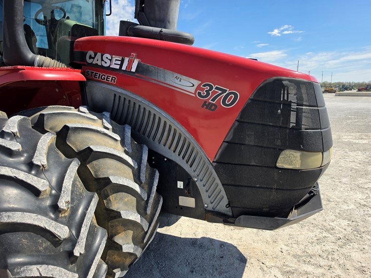 2014-case-ih-steiger-370-image-21