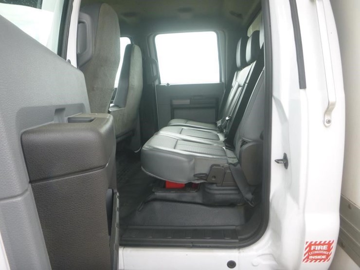 2016-ford-f650-xlt-image-11