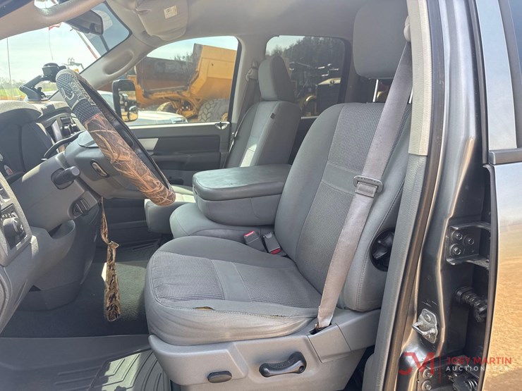 2008-dodge-1500-image-16