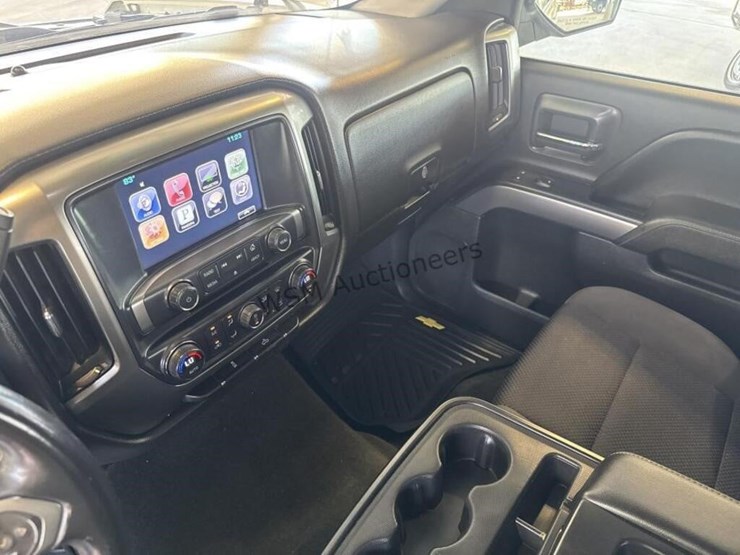 2016-chevrolet-silverado-1500-image-21