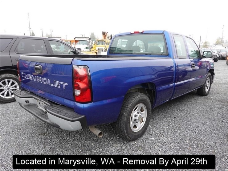 2004-chevrolet-1500-image-11