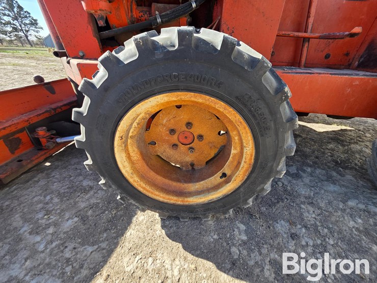 ditch-witch-v30-image-17