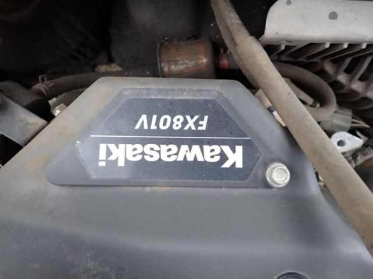 2017-toro-z-master-3000-series-zero-turn-mower-749-image-23