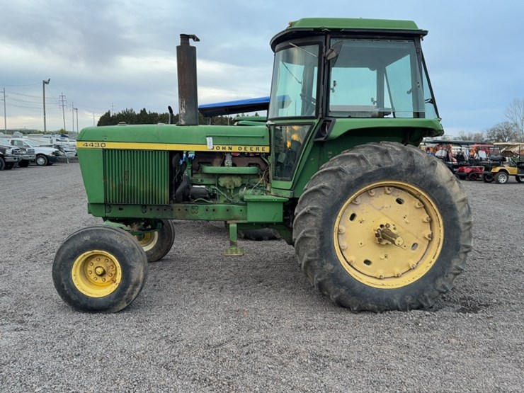 john-deere-4430-image-14