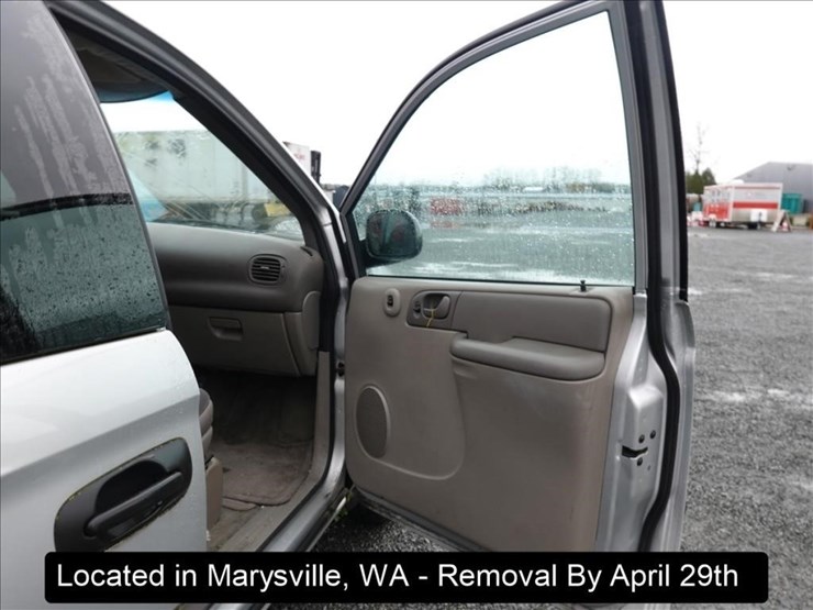 2002-dodge-caravan-image-21