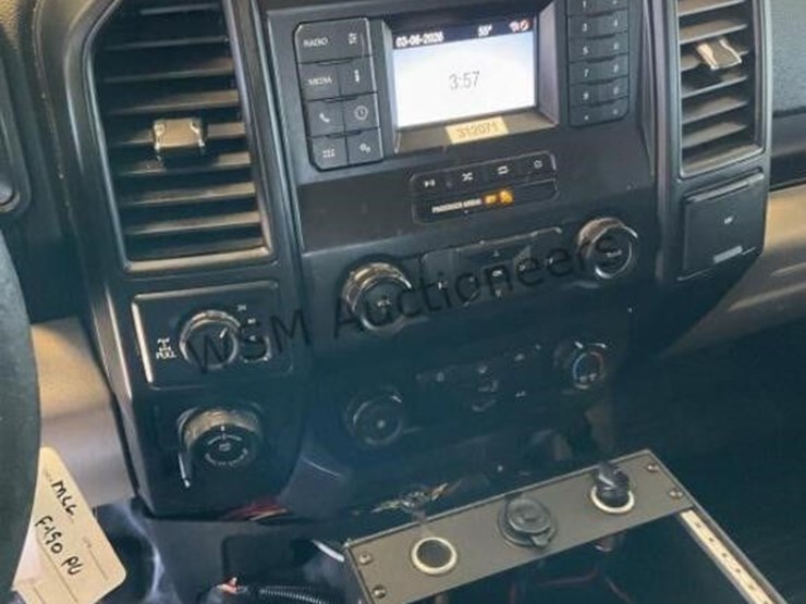 2020-ford-f150-image-19