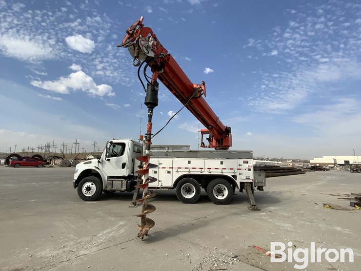 2014-freightliner-m2-106-image-8