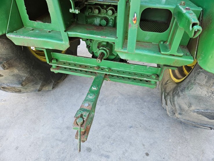 john-deere-r-image-15