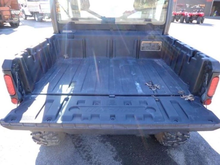 2021-can-am-defender-limited-hd10-4x4-side-by-side-image-44