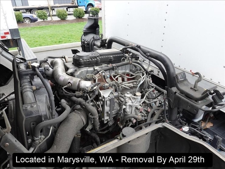 2018-hino-195-image-23