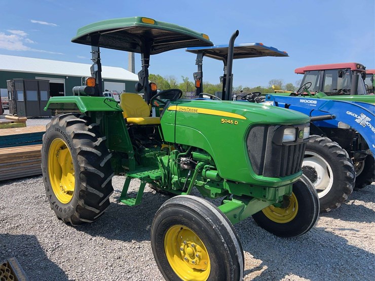 john-deere-hx15-image-1