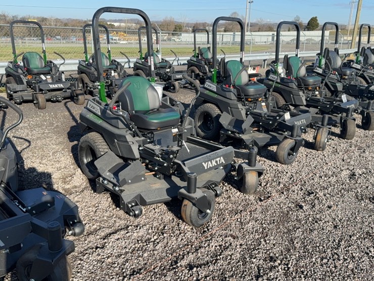 #4035-•-yakta-yxr-120-zero-turn-mower-image-3