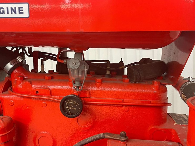 1950-ford-8n-image-15