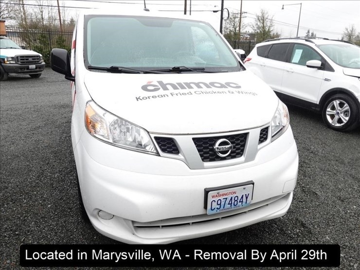 2020-nissan-nv200-image-12