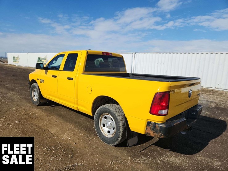 2019-ram-1500-classic-image-3