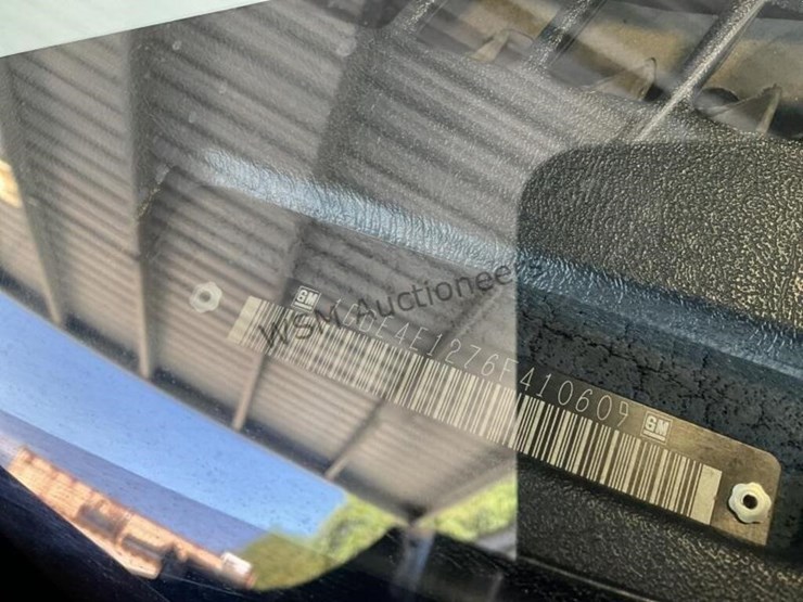 2006-gmc-topkick-image-15