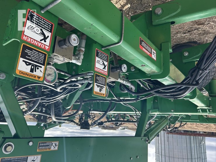 2014-john-deere-1895-image-31