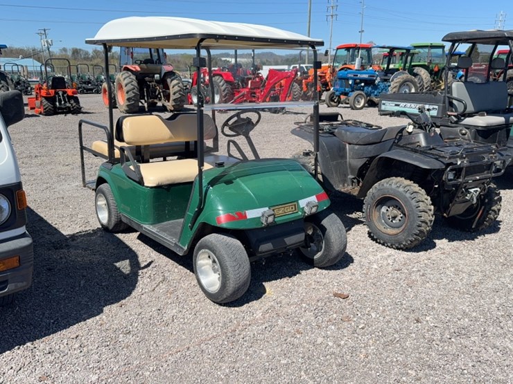 #3091-•-e-z-go-electric-golf-cart-image-2