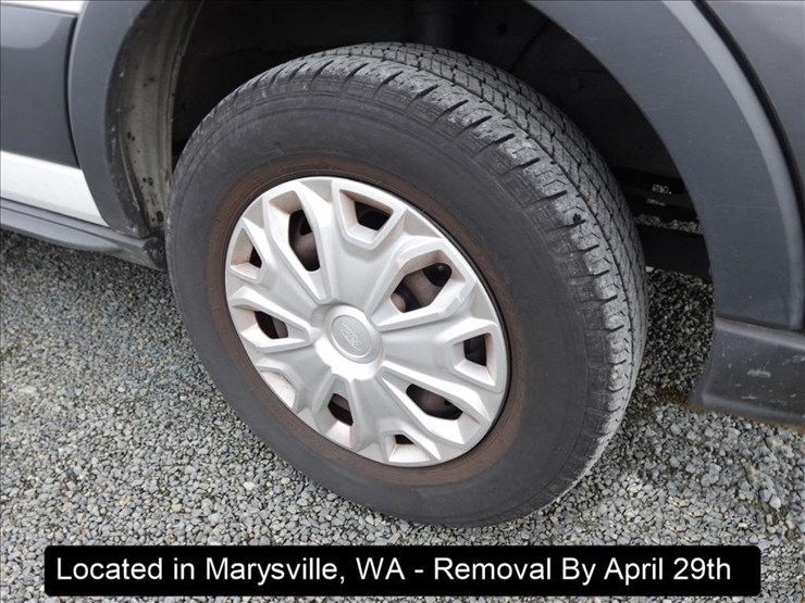 2015-ford-transit-image-17