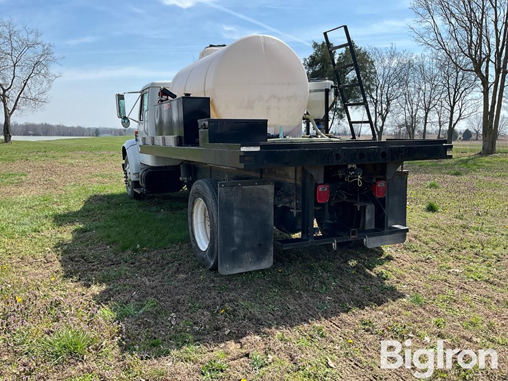 2000-international-4700-image-7