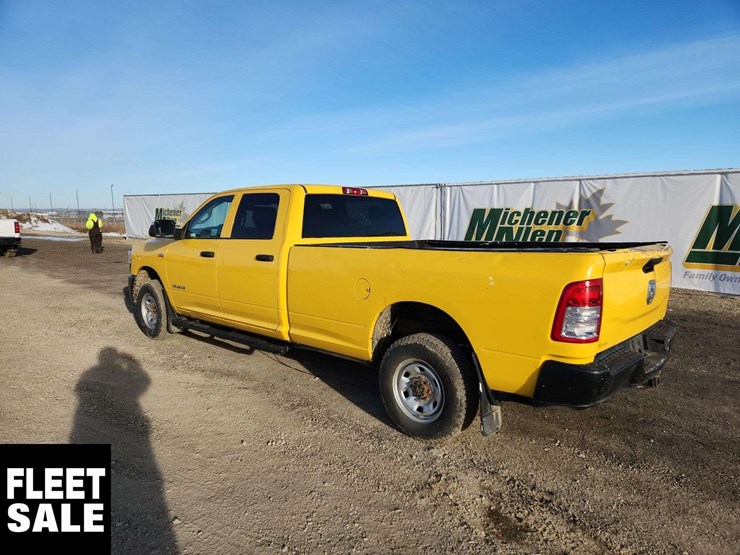 2019-dodge-2500-image-2