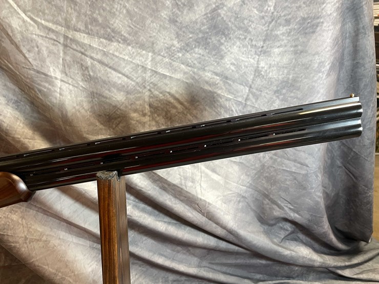 #10083-•-cz-canvasback,-12-ga.-bolt-action-shotgun,-sn:-1157370-image-4