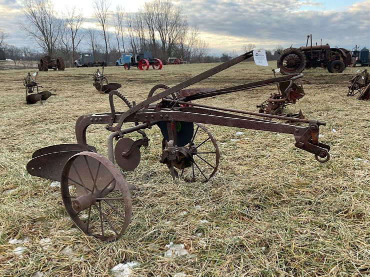 two-bottom-plow-image-1