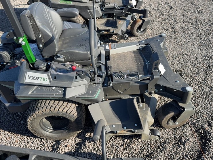 #4051-•-yakta-yxr-710-zero-turn-mower-image-7
