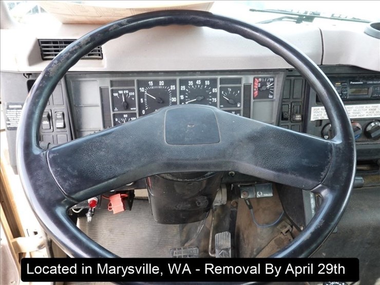 1999-international-4700-image-12