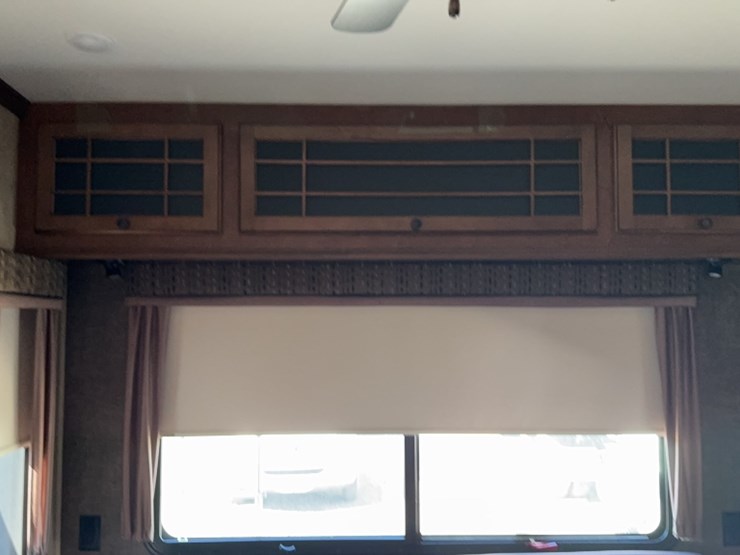 #3003-•-2014-big-horn-39'-5th-wheel-camper-image-24