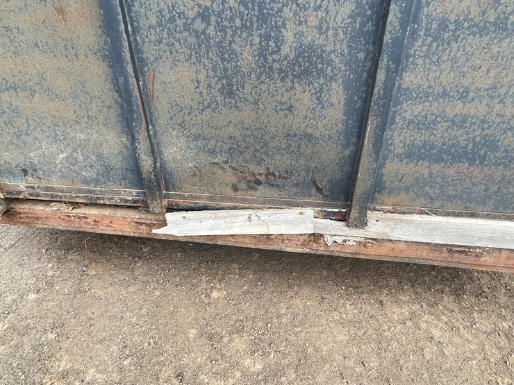 #294-•-1998-calico-livestock-trailer-(has-mn-title)-(mora,-mn)-image-26