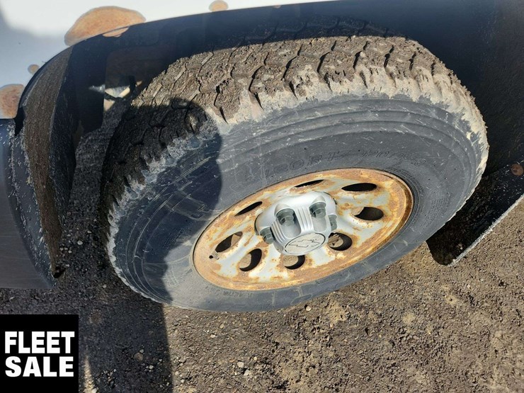 2013-chevrolet-silverado-1500-image-18