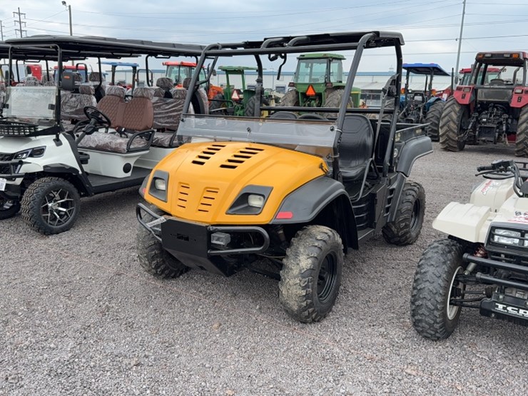 2012-cub-cadet-volunteer-image-1