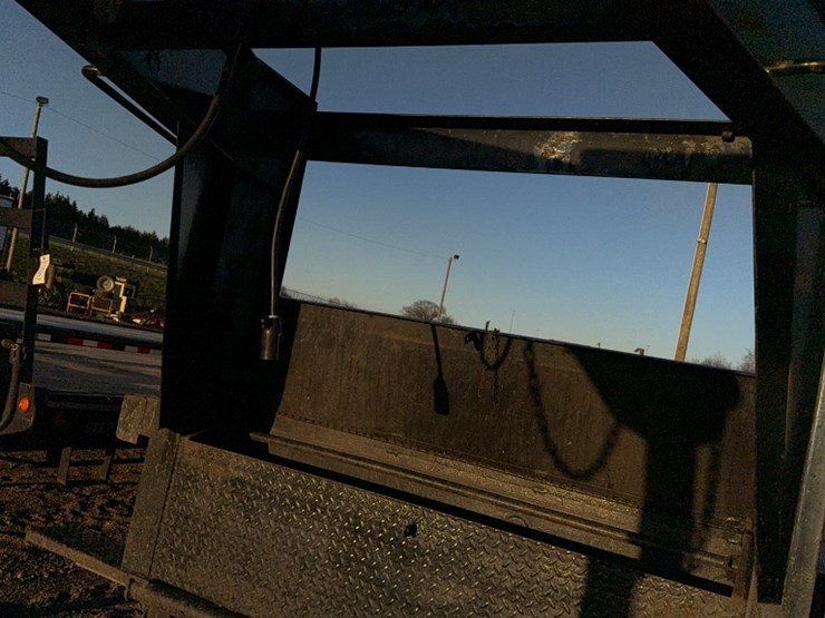 #3009-•-2017-gatormade-21'-gooseneck-trailer-image-3