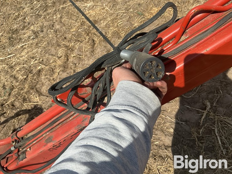 2012-new-holland-h7150-image-18